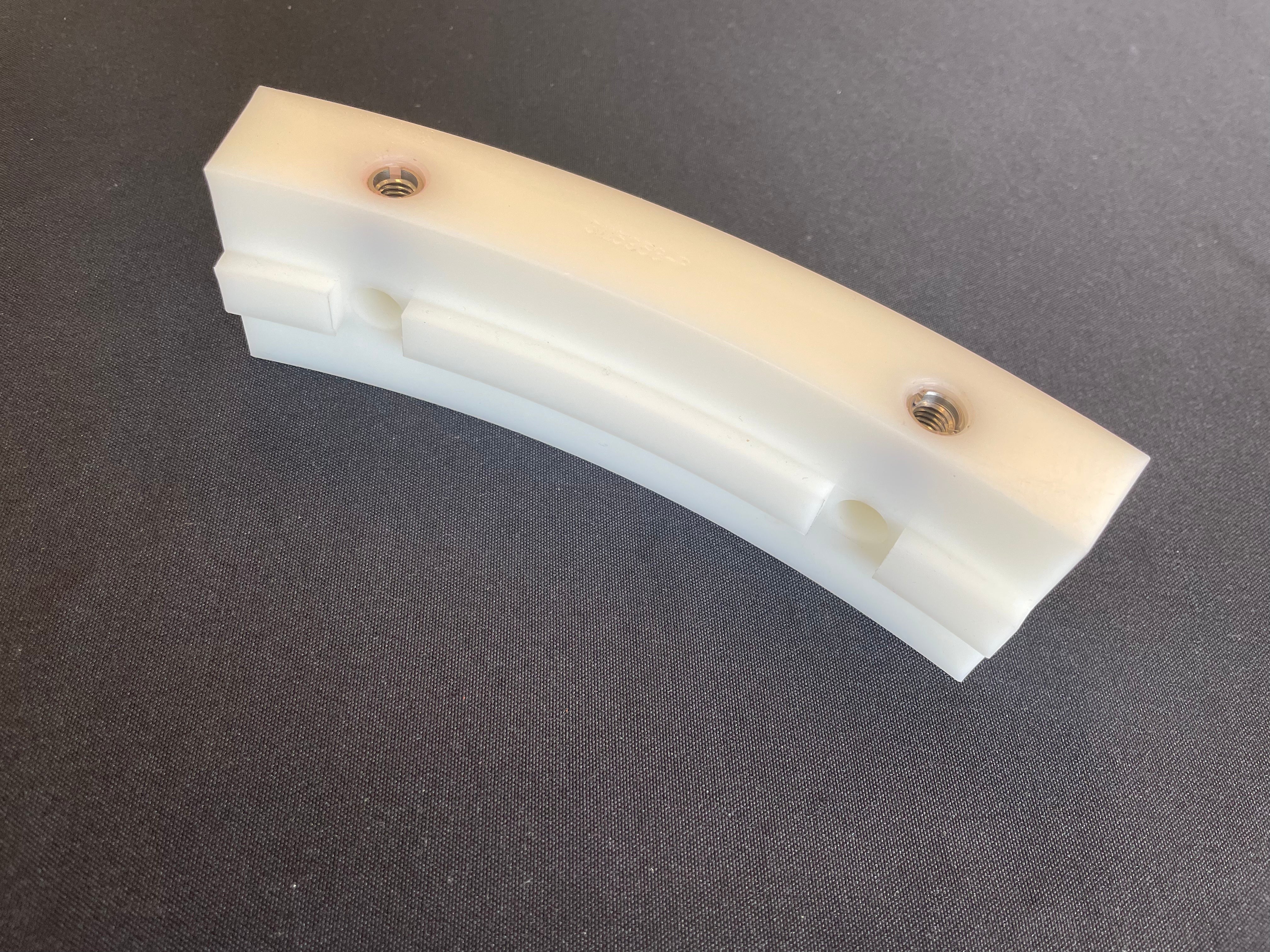 Plastic Holding Ledge for Punch Removal in Fette 3090 and 3200