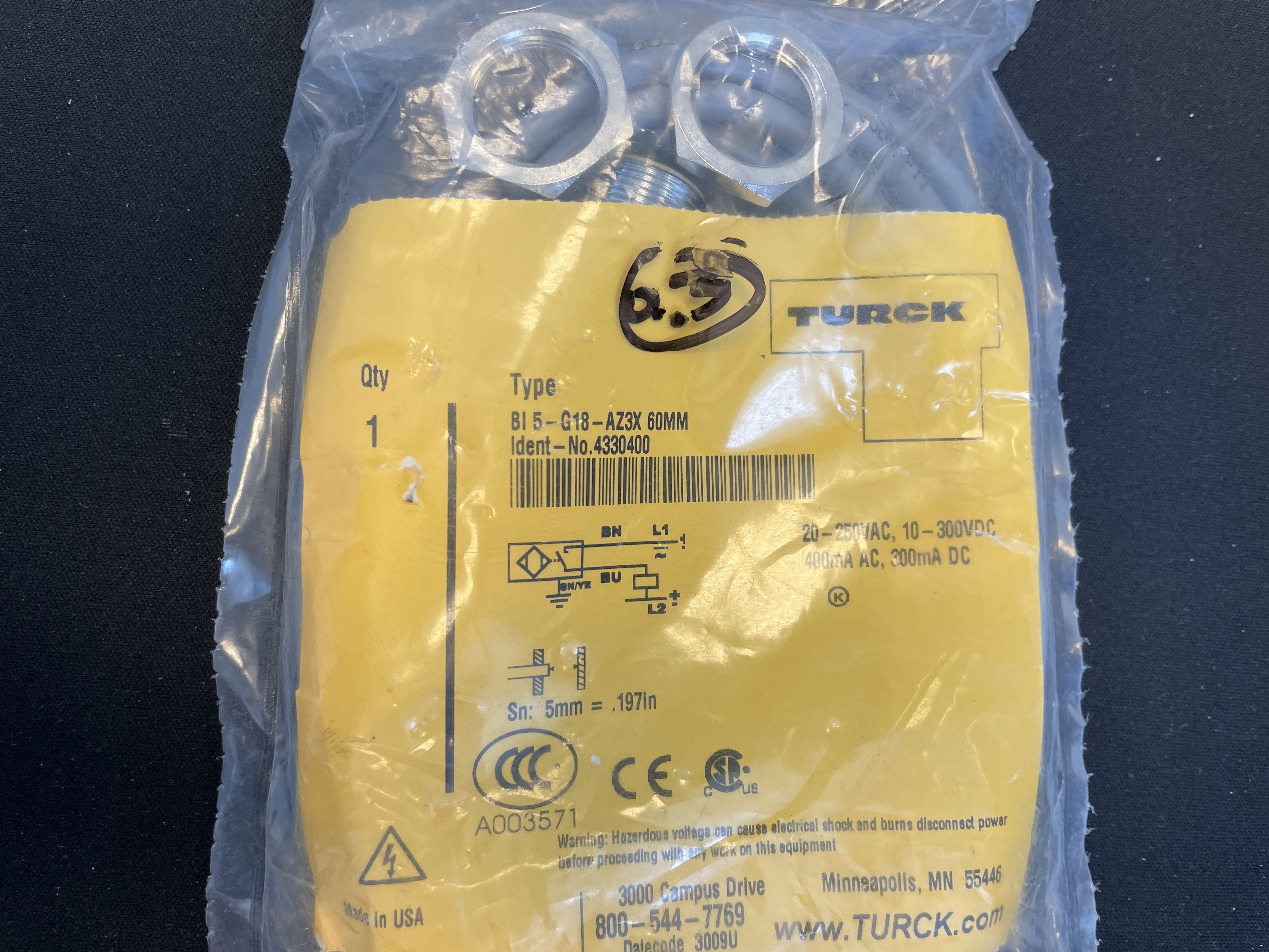 Turck proximity Sensor for Quadro Comil