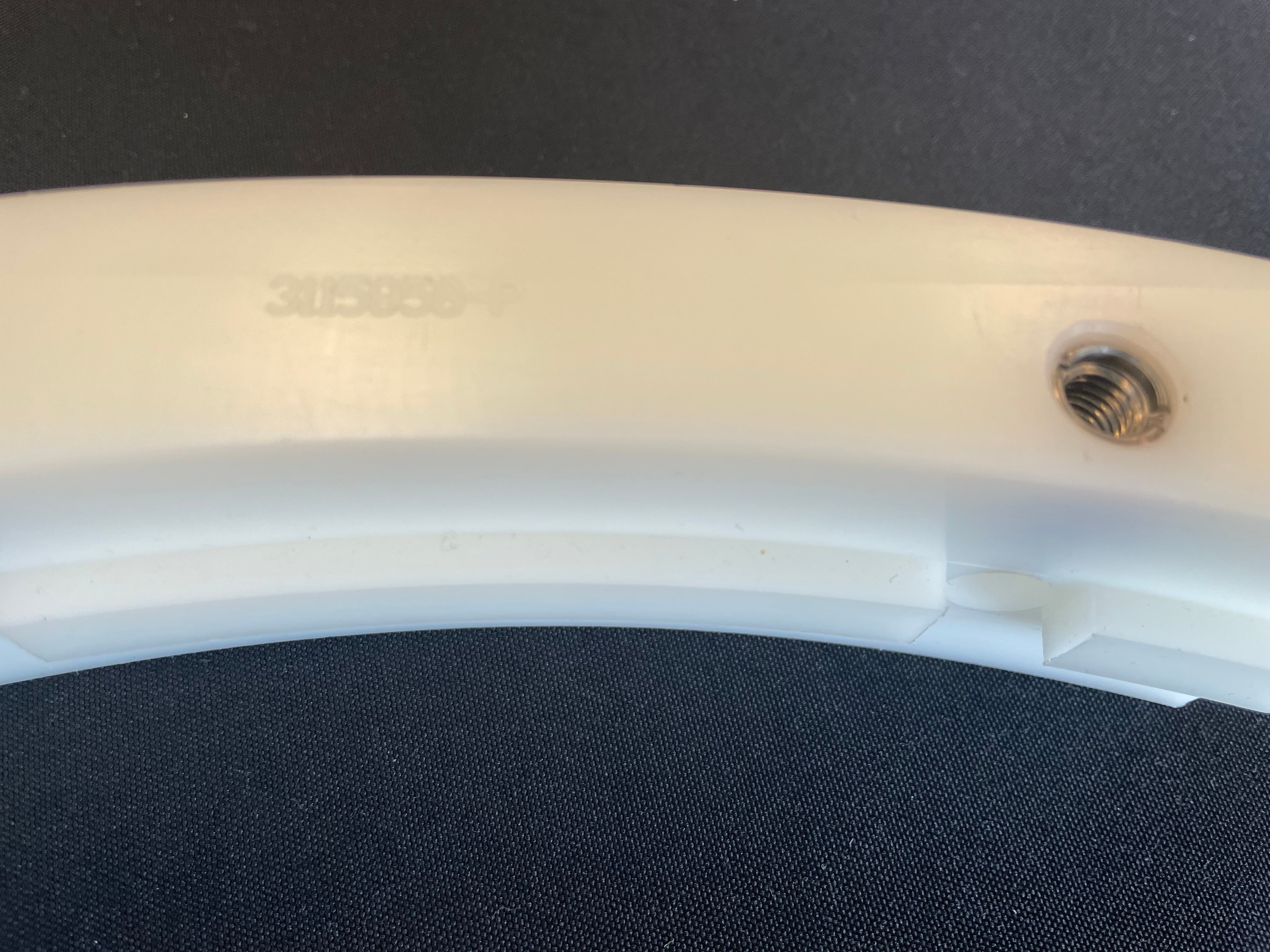 Plastic Holding Ledge for Punch Removal in Fette 3090 and 3200