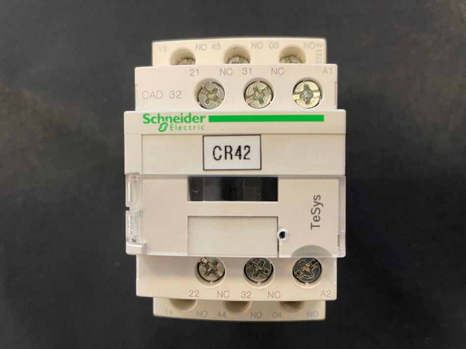 Schneider Electric Control Relay CAD32G7