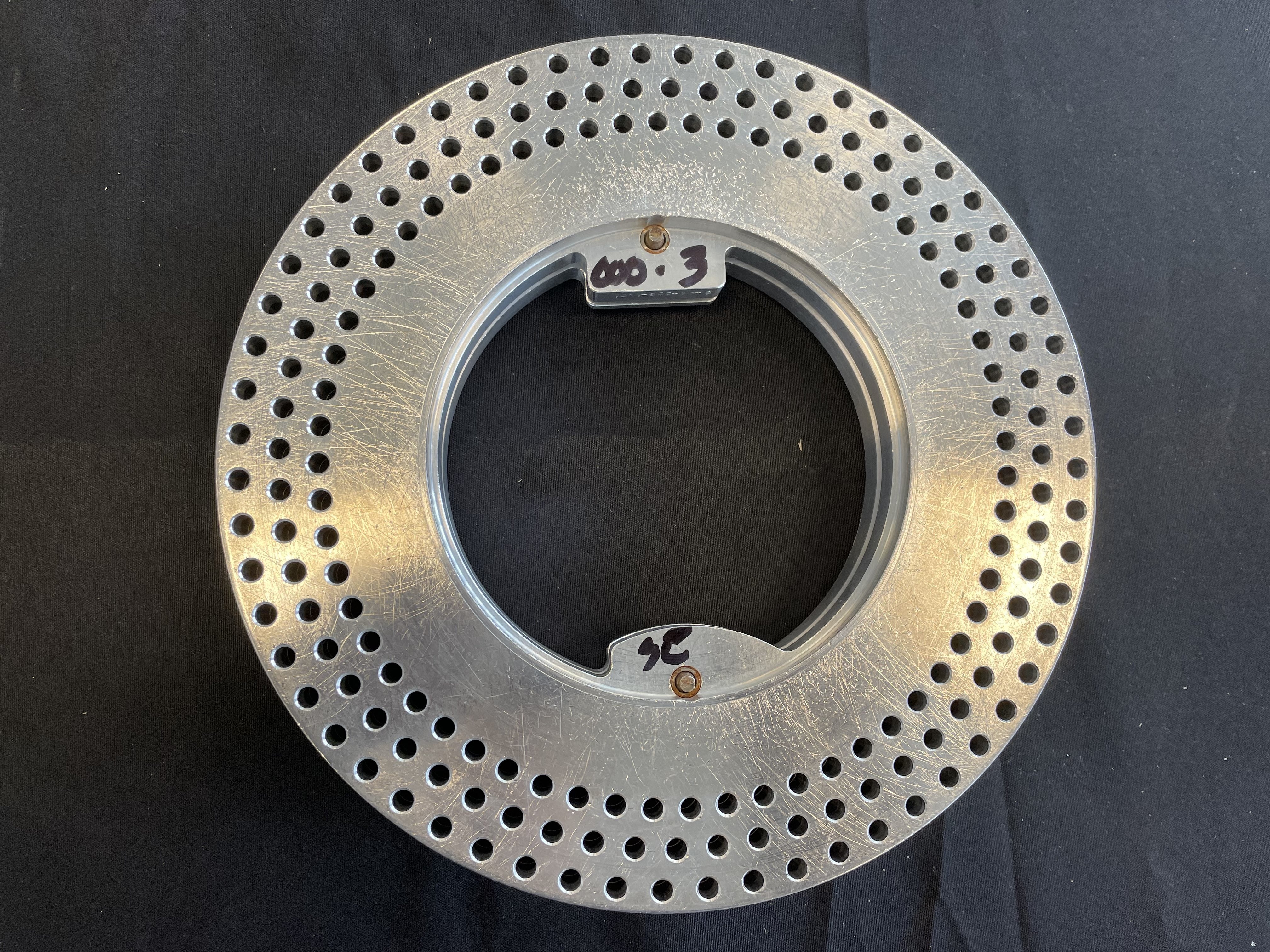 Size 000, 3 Hole Capsule Rings for Elanco Type 8 Machine